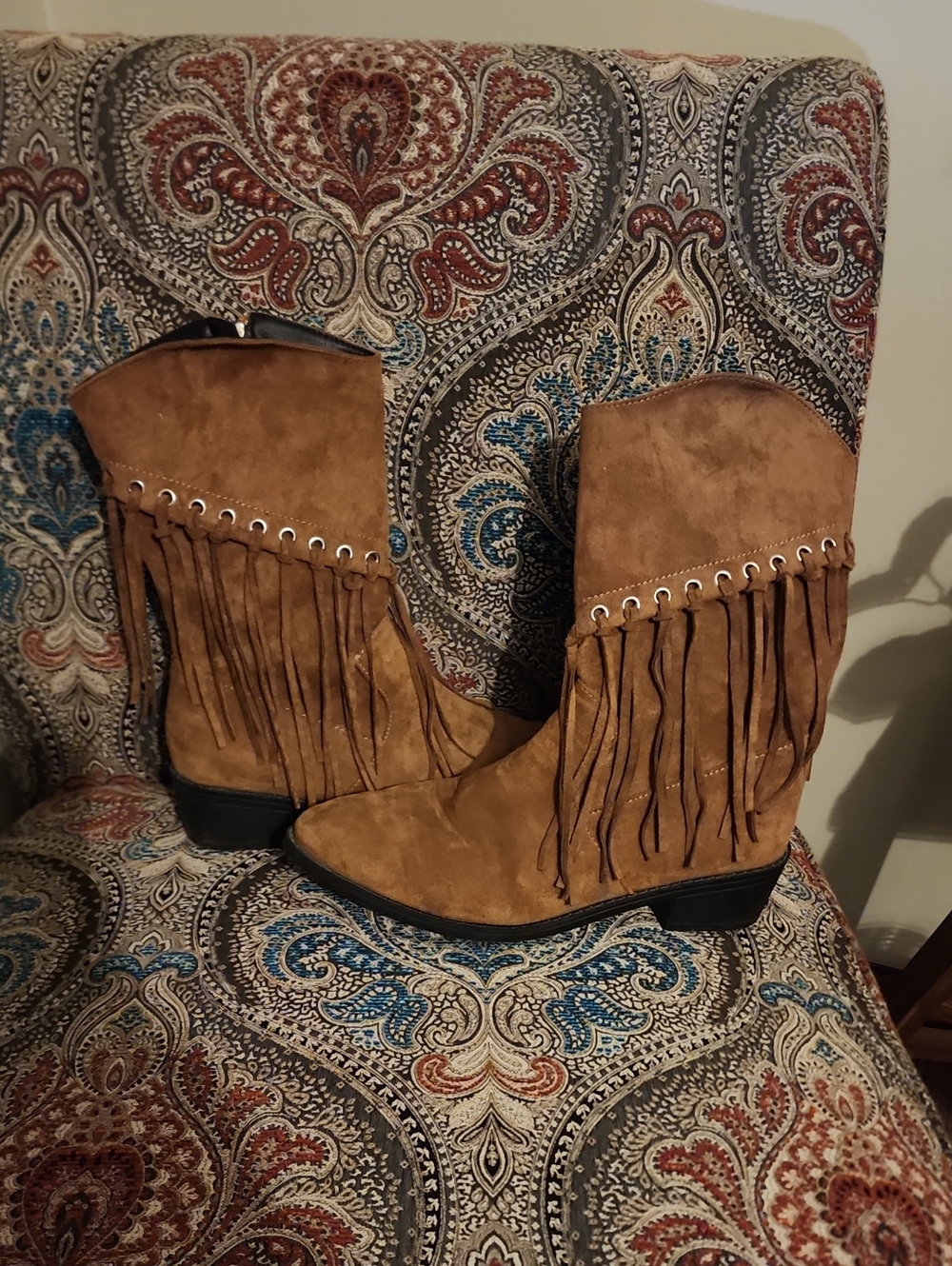 Source Unknown Tan Suede Fringe Mid-Calf Boots